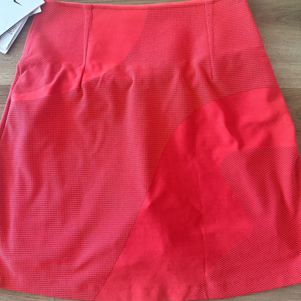 Nike Dri-FIT UV Tour Woman’s Golf Skirt - Ember Glow (Size S)- NWT - Picture 15 of 15